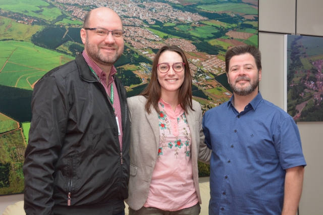 O secretário Marcelo Maganha também participou do encontro realizado no gabinete do prefeito