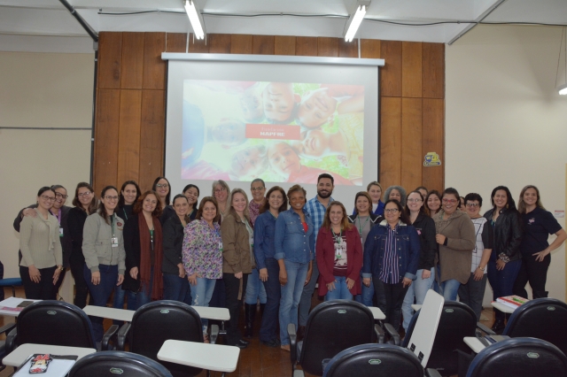 Coordenadores durante a abertura da capacitação realizada no auditório da Secretaria de Educação