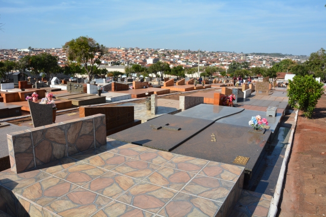 Os túmulos não deverão ser lavados até o dia 18 de novembro