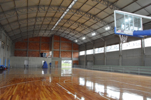 Área interna do Ginásio de Esportes Virgílio Capoani "Arena Alba" que será inaugurada hoje