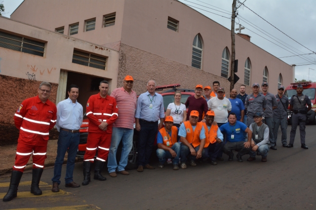 Defesa Civil coordenou operação de treinamento simulado na Vila Contente