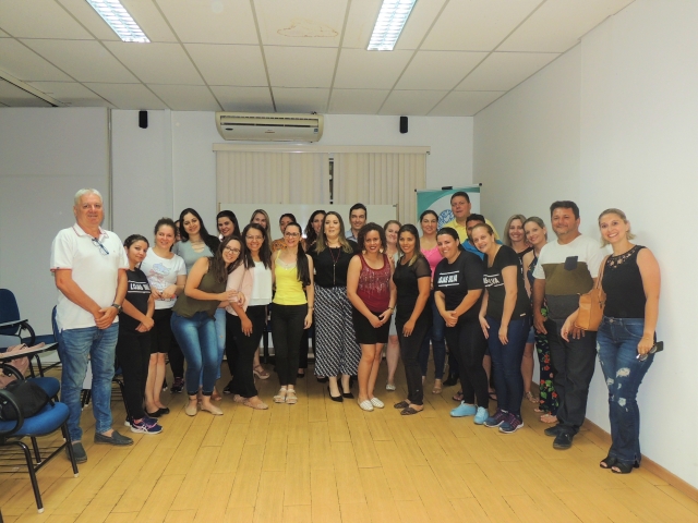 Secretário André Sasso esteve acompanhando a palestra sobre como lidar com o estresse e ansiedade