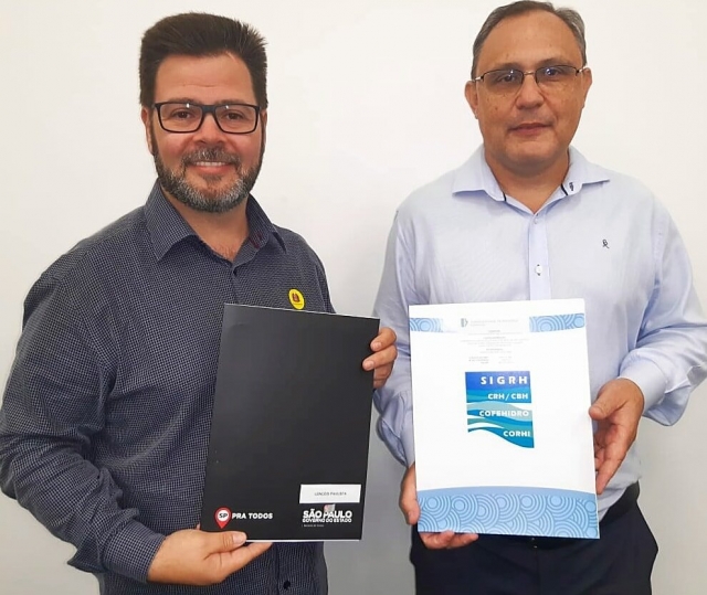 Prefeito Anderson Prado com o secretário de Planejamento, Julio Gonçalves