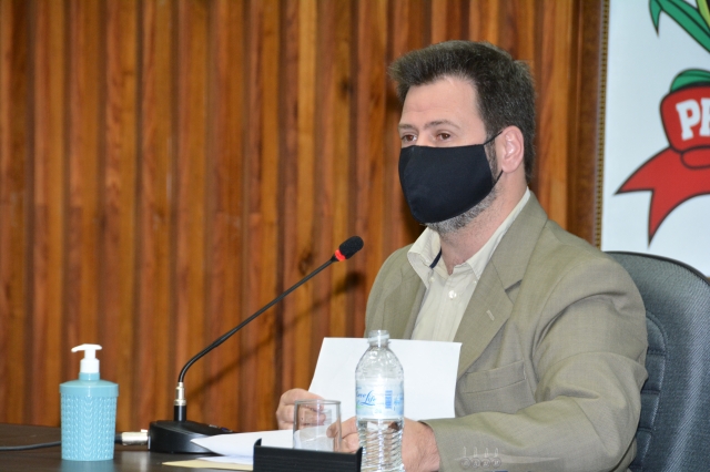 Prefeito anunciou o novo número da Central Covid-19, 3269 7140