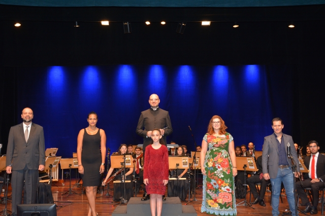 Ensaio da Abertura do Festival Integrado de Literatura de Lençóis Paulista que, neste ano, por conta da pandemia, acontece de forma online