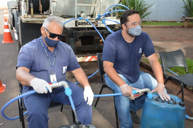 No total foram distribuídos 26.414 litros do hipoclorito na cidade e Distrito de Alfredo Guedes