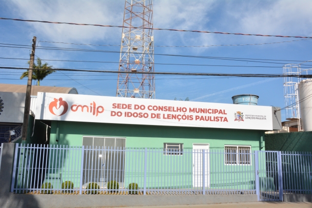Fachada da sede do Conselho Municipal do Idoso