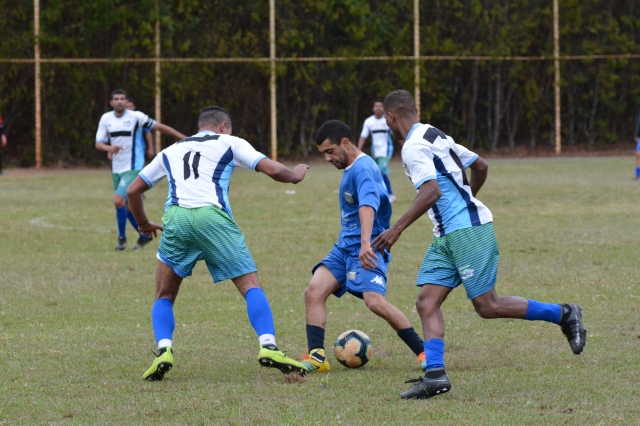 Campo do Módulo Esportivo Zefiro Orsi é um dos espaços liberados pela Prefeitura para a realização do jogo-treino