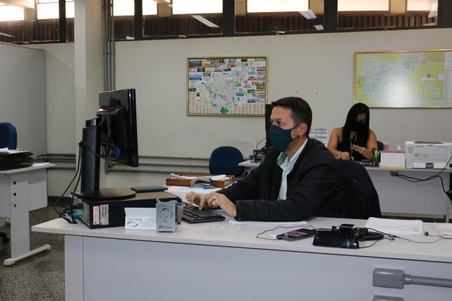 Servidores terão salário de dezembro antecipado