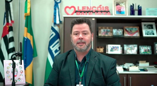 Prado durante live transmitida na manhã desta sexta-feira, 3 de dezembro