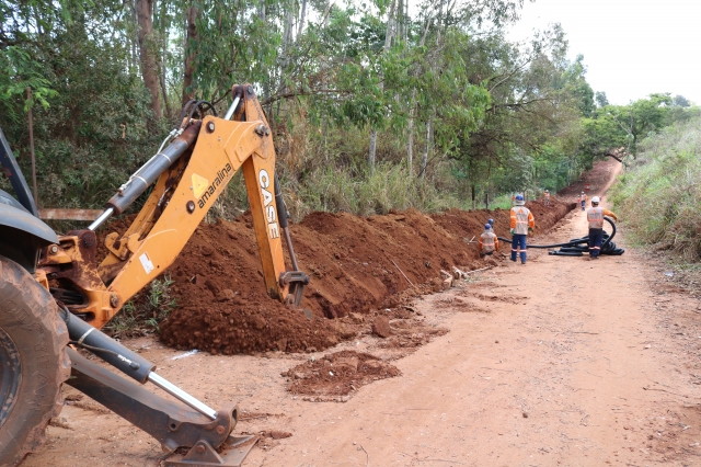Implantação de novo ponto de captação de água com rede adutora é a principal obra em execução pelo SAAE