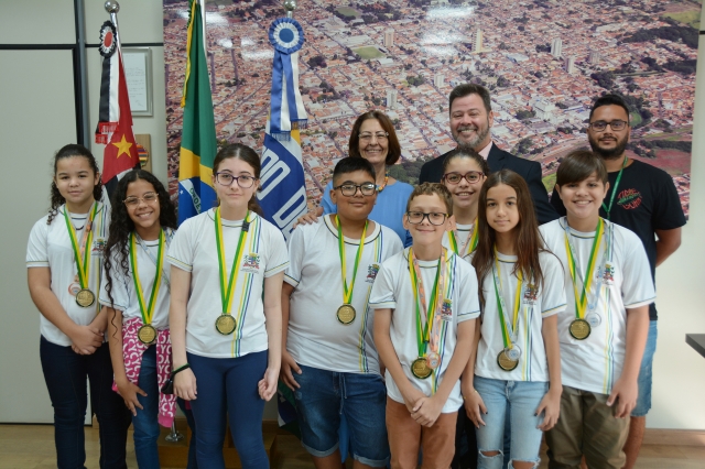 Durante encontro com os alunos, Prado destacou a importância da educação como agente de transformação social