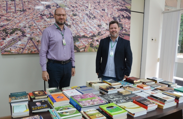 Títulos serãio catalogados e incorporados ao acervo da BMOL