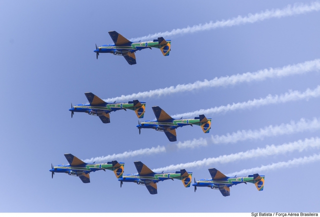 Esquadrilha da Fumaça se apresenta no dia 28 de Abril em comemoração aos 164 anos de Lençóis Paulista