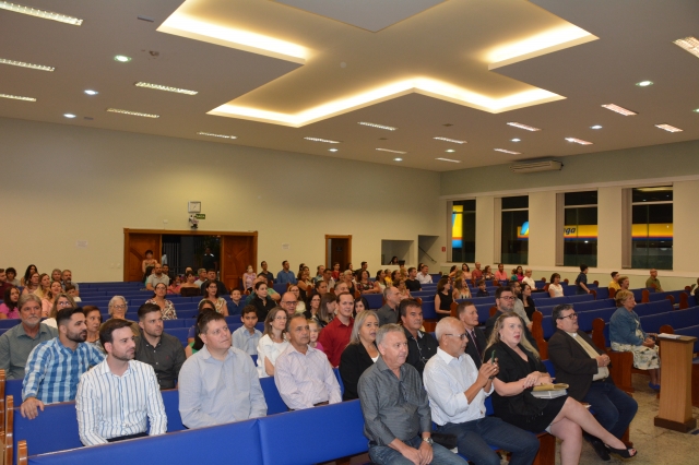 IPI recebeu autoridades eclesiásticas e representantes do Poder Executivo e Legislativo no domingo para a celebração pelos 164 anos de Lençóis Paulista