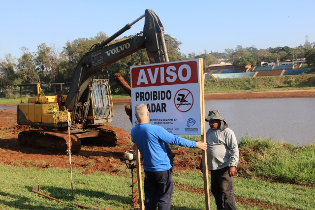 Secretaria reforçou avisos sobre proibição de nadar no Parque do Povo