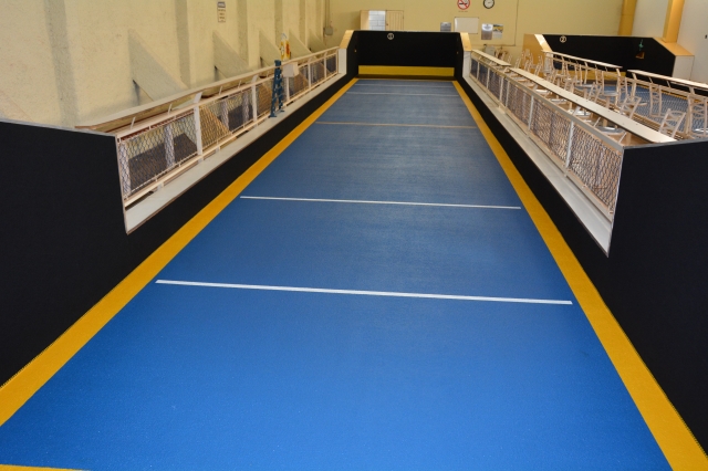 Piso da cancha foi reformado e ganhou nova pintura