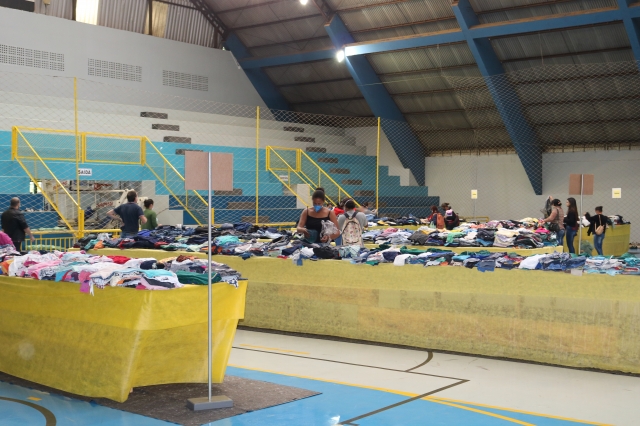 A distribuição segue até quarta-feira para familias cadastradas no