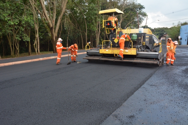 Frente de recape abrange rua Guaianazes e avenida Padre Salústio