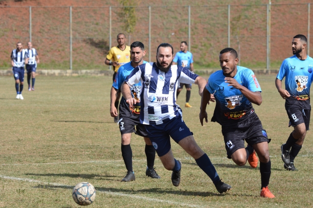 União Primavera (camisas azuis) venceu o Nacional por 3 a 1 na rodada de domingo
