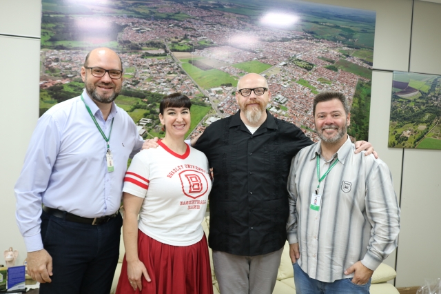Marcelo Maganha, Robyn, Darrel e o prefeito Anderson Prado