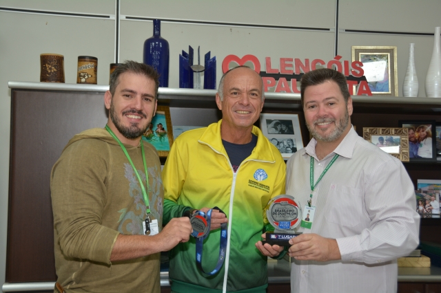 Caldeira durante encontro com o prefeito Prado e o secretário Raphael Blanco