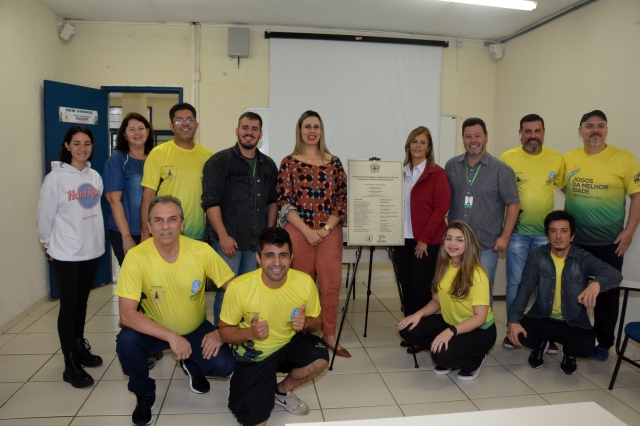 Ato realizado nesta quarta-feira, 14, marcou entrega das instalações da Escola Lençoense de Xadrez