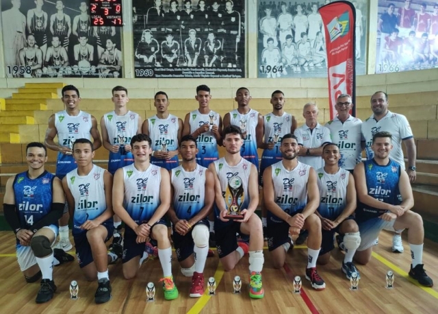 Lençoenses conquistaram o título vencendo Jaú por 3 sets a 0 no CSEC