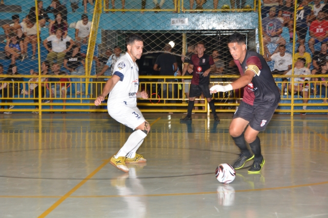 A edição 2023 do Campeonato Municipal de Futsal chega ao fim nesta sexta-feira, 17, com a disputa do título das Séries Ouro e Prata