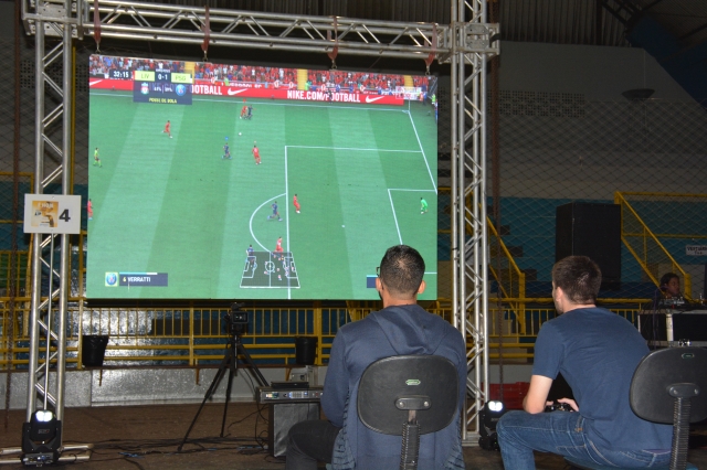Na foto acima, um dos confrontos durante o 1º LP Games (foto arquivo Prefeitura)