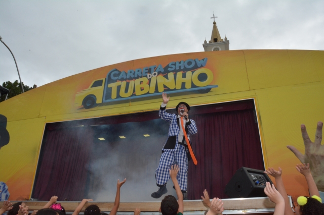 Tubinho durante matinê do Carnaval da Alegria neste ano (foto arquivo/Prefeitura)