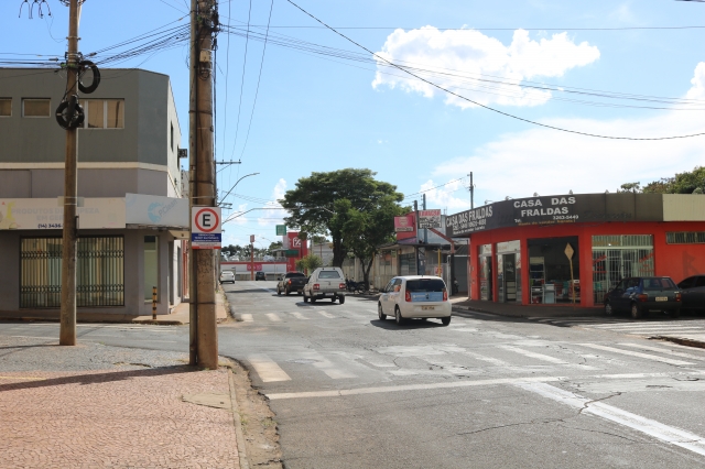 Trecho entre a rua Pedro Natálio Lorenzetti e Avenida Nove de Julho será interditado