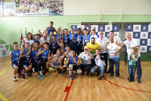 Lençóis encerrou sua participação nos Jogos Regionais conquistando a medalha de ouro na decisão do voleibol masculino