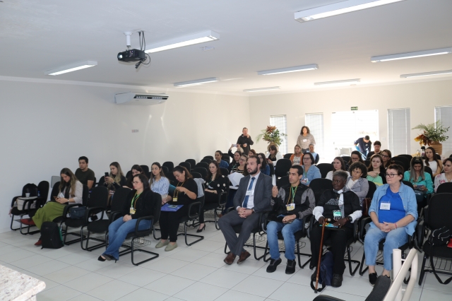 Conferência debate estratégias para combater a fome