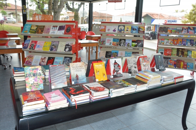 Vista da área interna da BMOL; atendimento ao público será retomado nesta quarta, 6, após a conclusão das obras de reforma