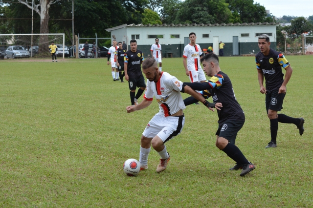 Na foto, lance do jogo da Copa União (2023) no Estádio Eugênio Paccola, que vai receber as partidas da competição