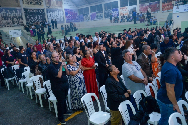 Participaram do Culto realizado no CSEC, autoridades e lideranças religiosas e comunidade lençoense